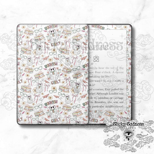 Bookish Girly Cute Ghost