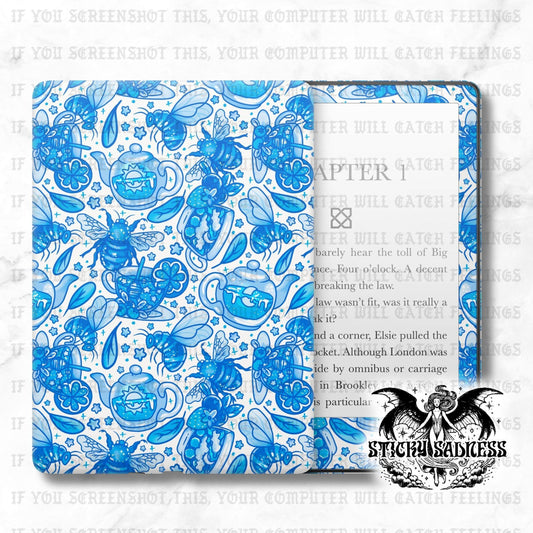 Light Blue Tea Porcelain Alt