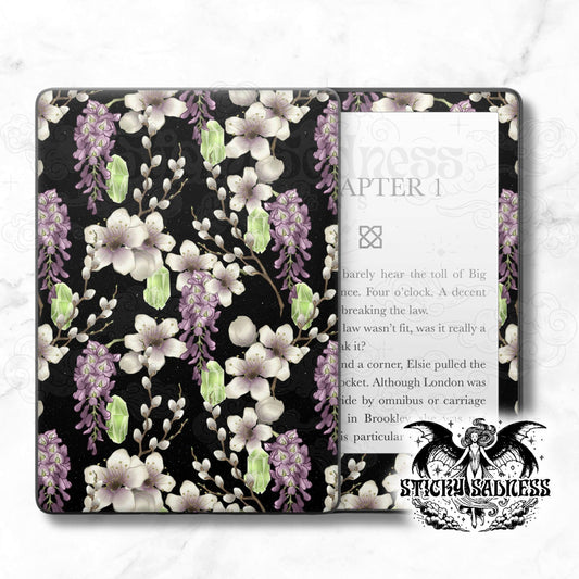 Black Peridot Blooms Gothic